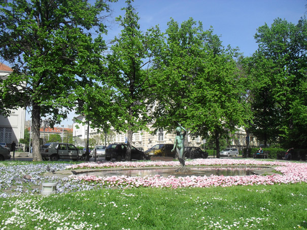 Dunavski park u Novom Sadu, april 2011 58 A.jpg